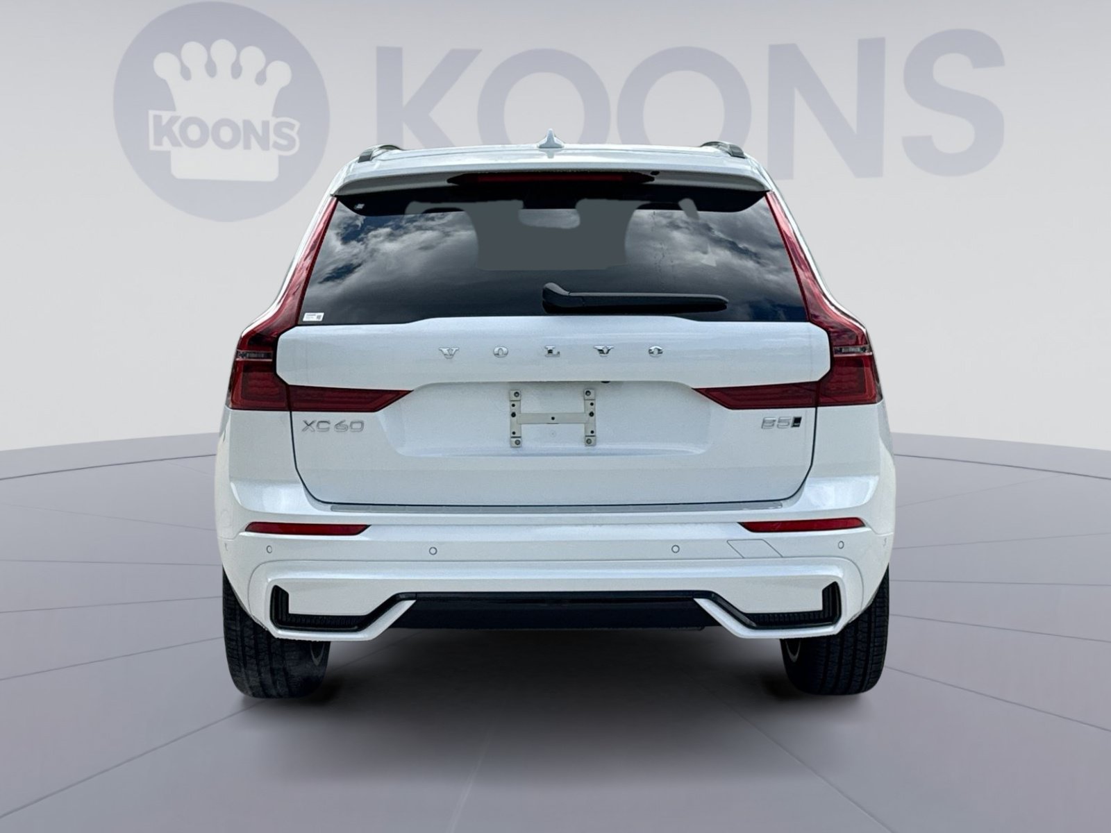 New 2026 Volvo XC60 B5 Plus w/ Protection Package Premier AWD/4WD image 5