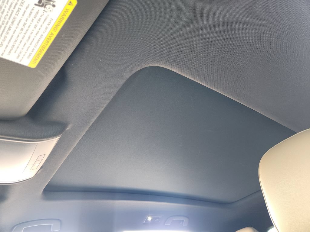 Used 2020 Volkswagen Atlas Cross Sport SE w/ Panoramic Sunroof Package AWD/4WD image 20