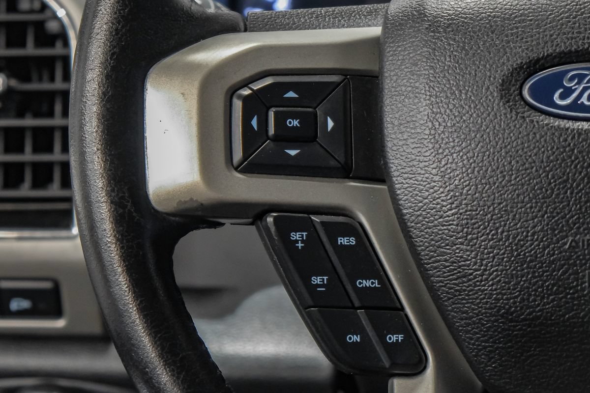 Used 2020 Ford F250 Lariat w/ Lariat Ultimate Package AWD/4WD image 17