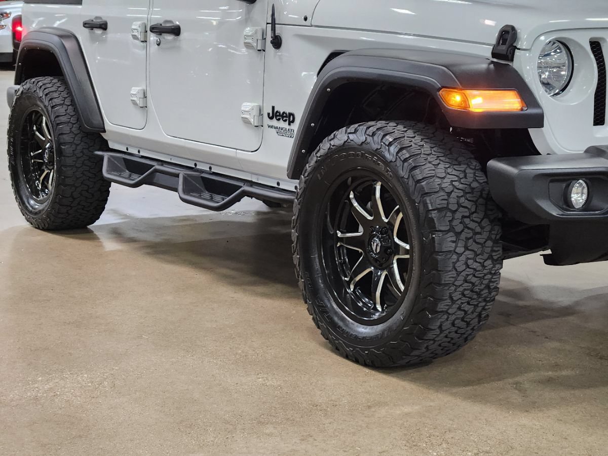 Used 2021 Jeep Wrangler Unlimited Sport AWD/4WD image 16