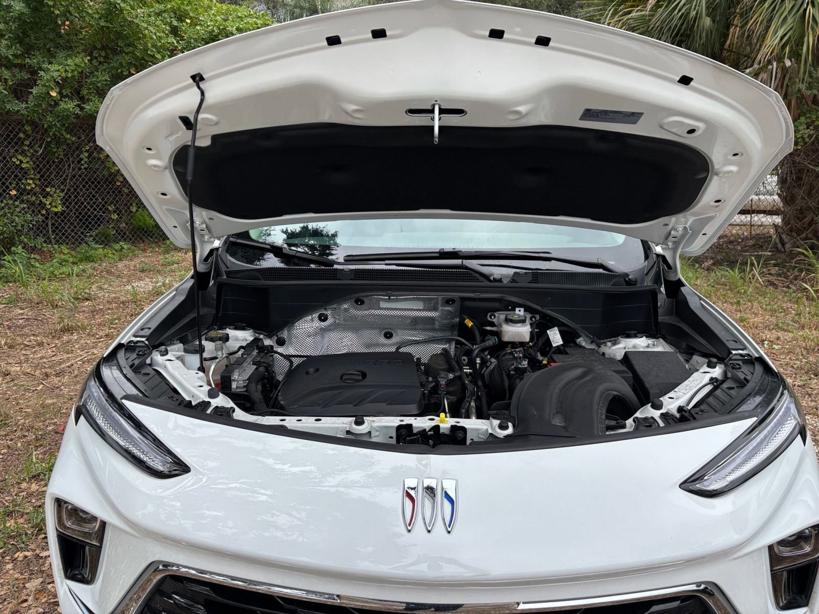 Used 2025 Buick Encore GX Preferred image 33