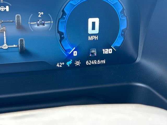 Used 2025 Ford Bronco Badlands AWD/4WD image 18