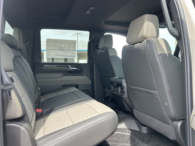 New 2026 Chevrolet Silverado 2500 ZR2 w/ LPO, Dark Essentials Package AWD/4WD image 32