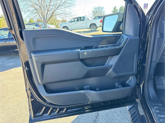 Used 2022 Ford F150 XLT w/ Equipment Group 302A High image 26