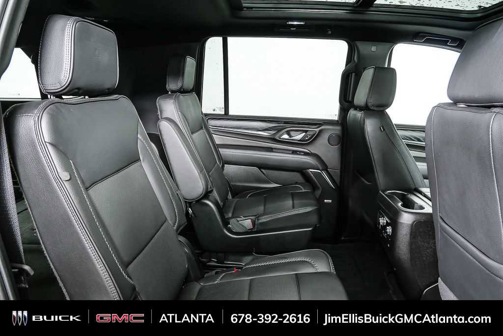 Used 2024 GMC Yukon XL Denali image 24
