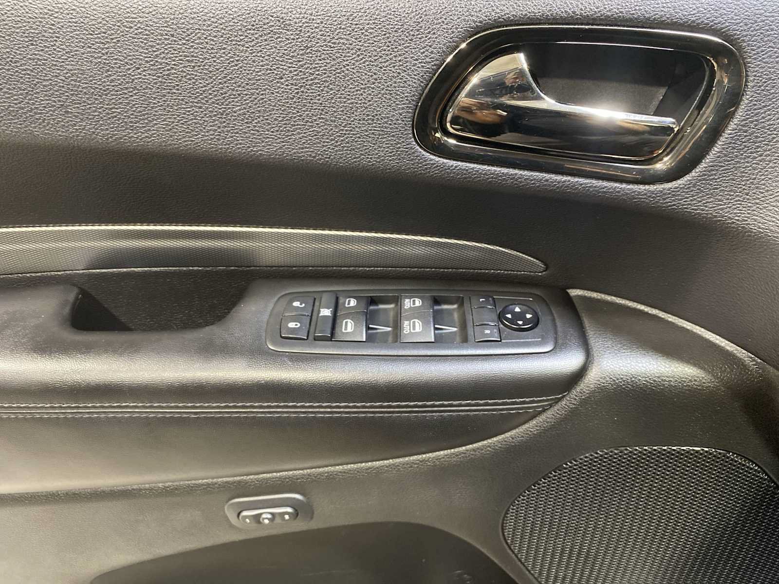 Used 2019 Dodge Durango GT AWD/4WD image 23
