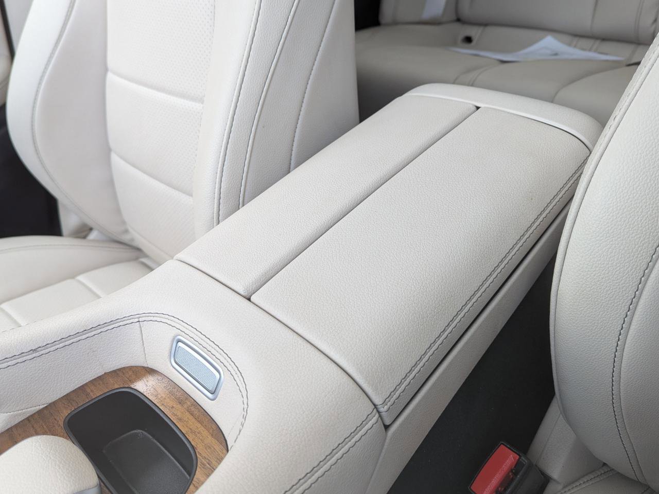 Used 2024 Mercedes-Benz GLE 450 4MATIC image 29