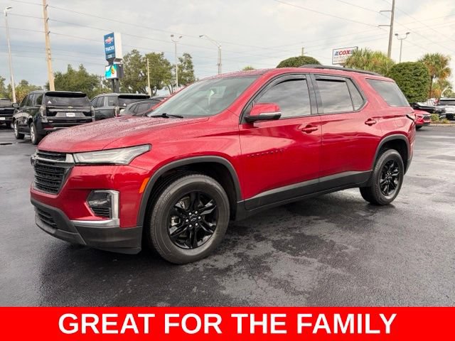 Used 2023 Chevrolet Traverse LT FWD image 3