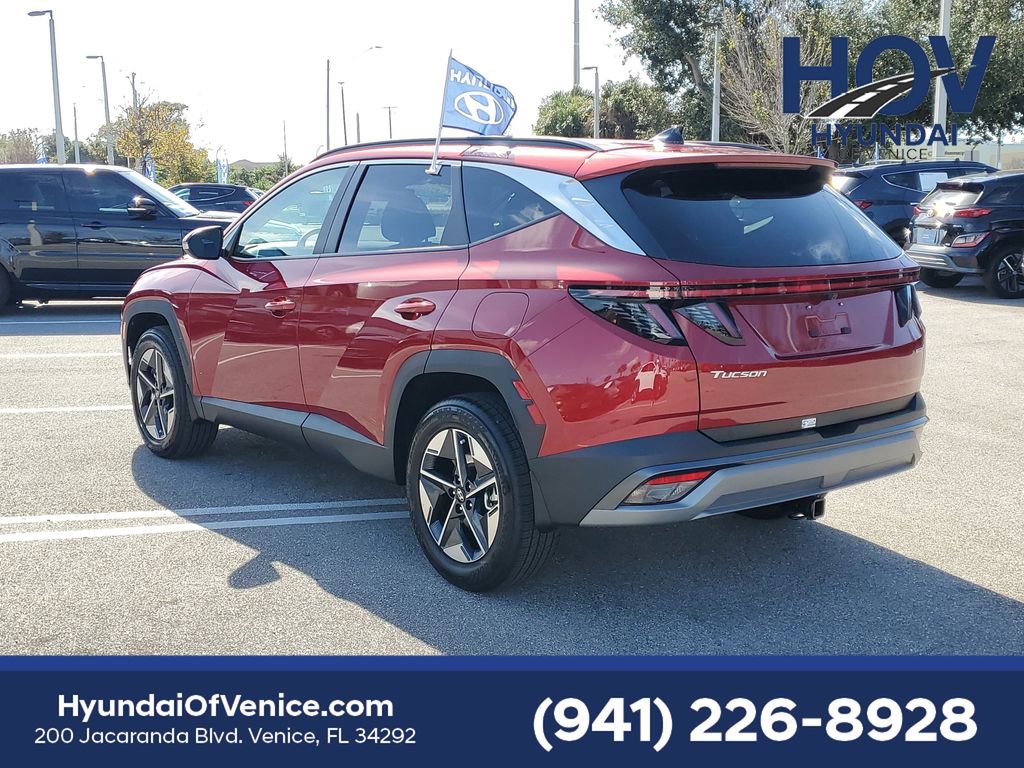 Certified 2025 Hyundai Tucson SEL image 9