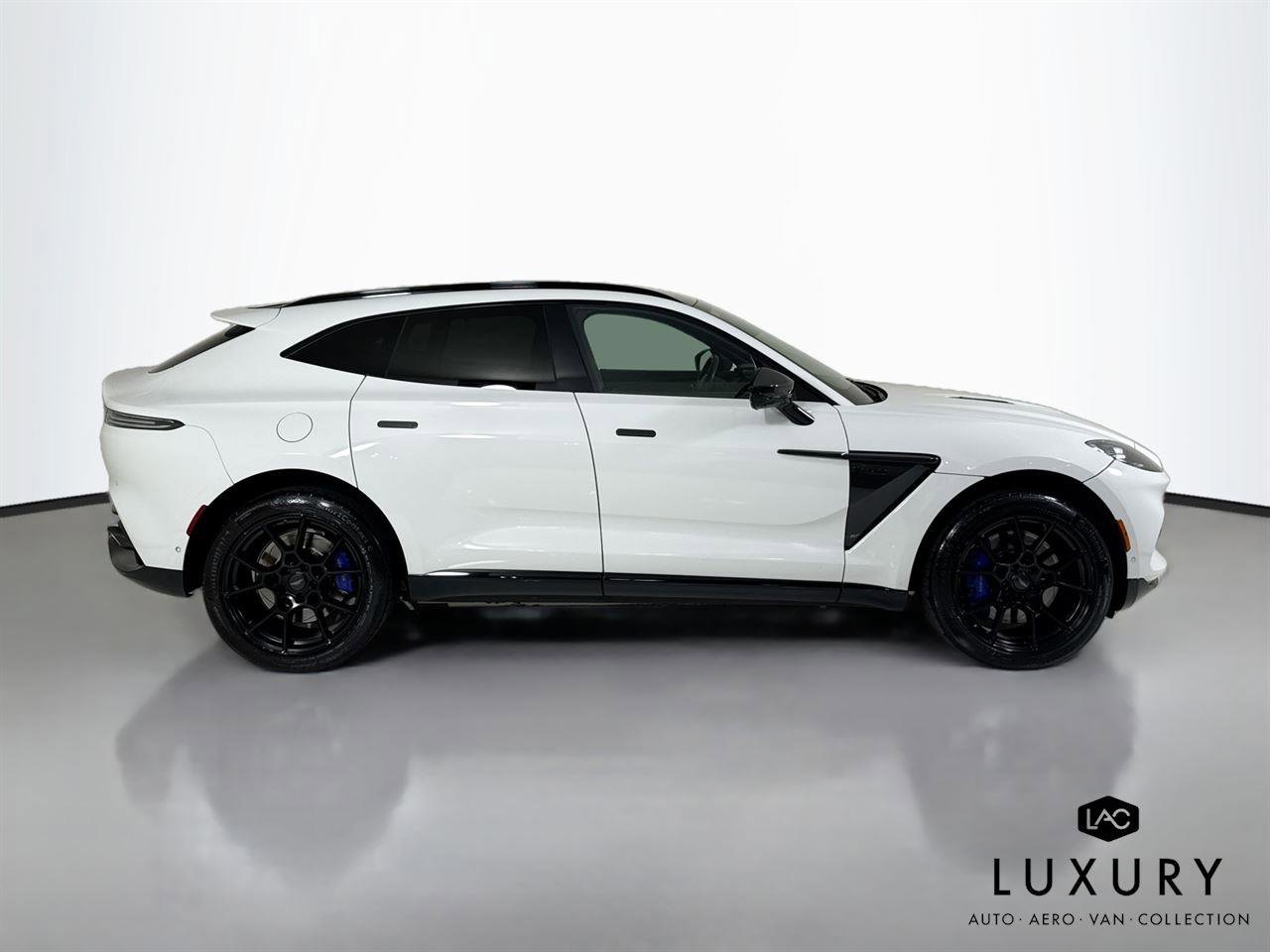 Used 2021 Aston Martin DBX image 5