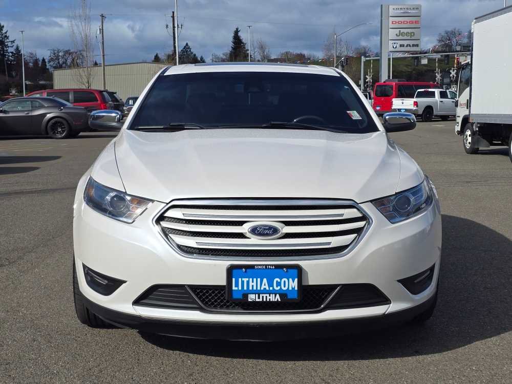 Used 2018 Ford Taurus Limited image 8