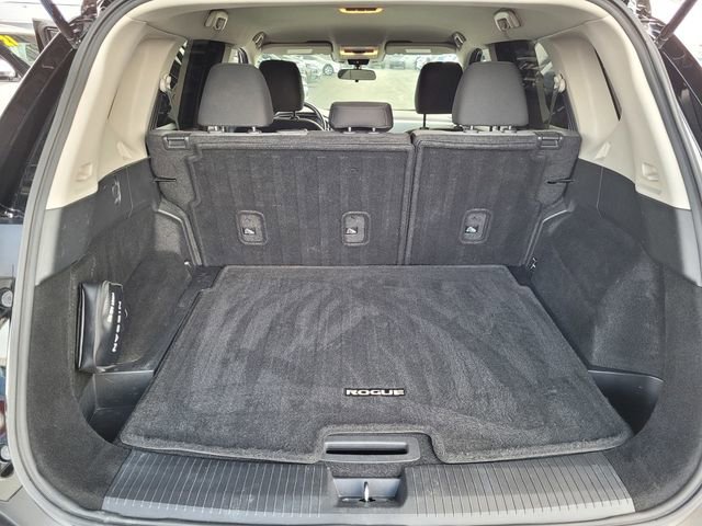 Used 2021 Nissan Rogue S FWD image 19