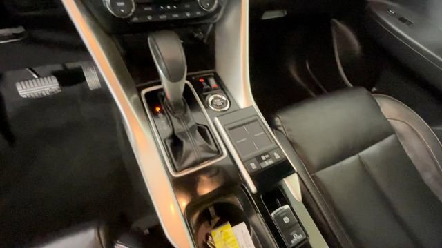 Used 2020 Mitsubishi Eclipse Cross SEL AWD/4WD image 31