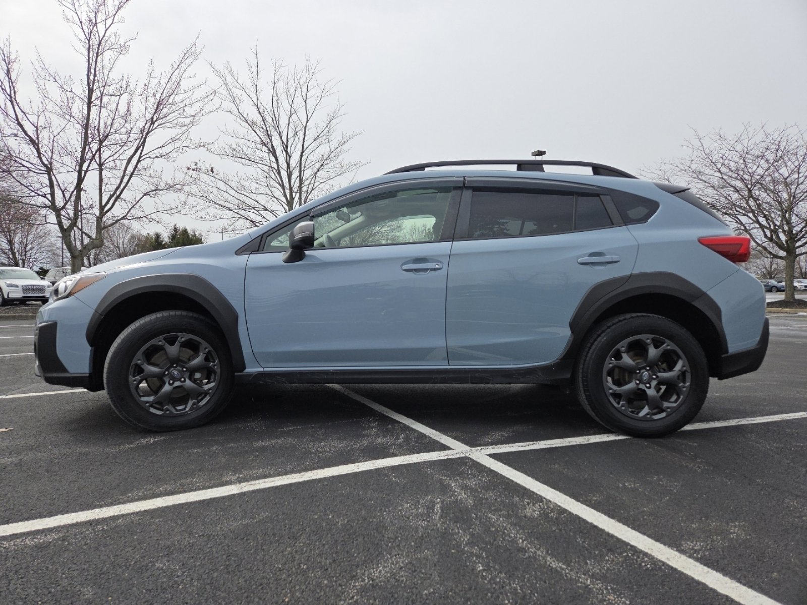 Used 2021 Subaru Crosstrek 2.5i Sport w/ Moonroof Package image 16