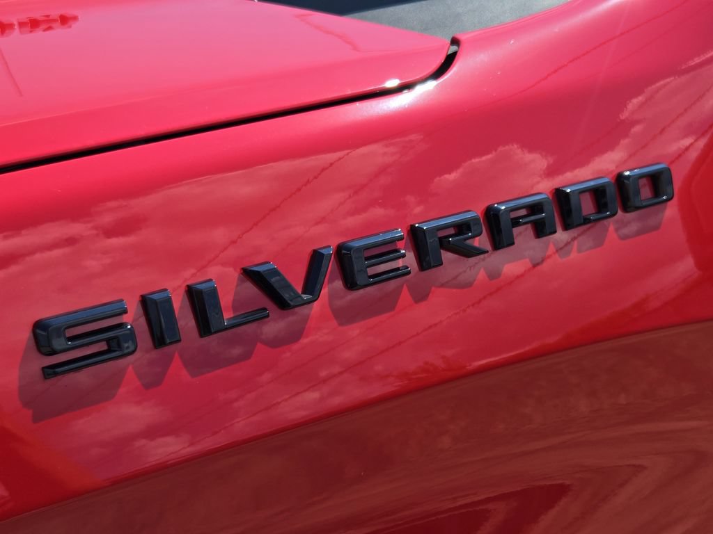 New 2026 Chevrolet Silverado 1500 Custom w/ LPO, Dark Essentials Package RWD image 13