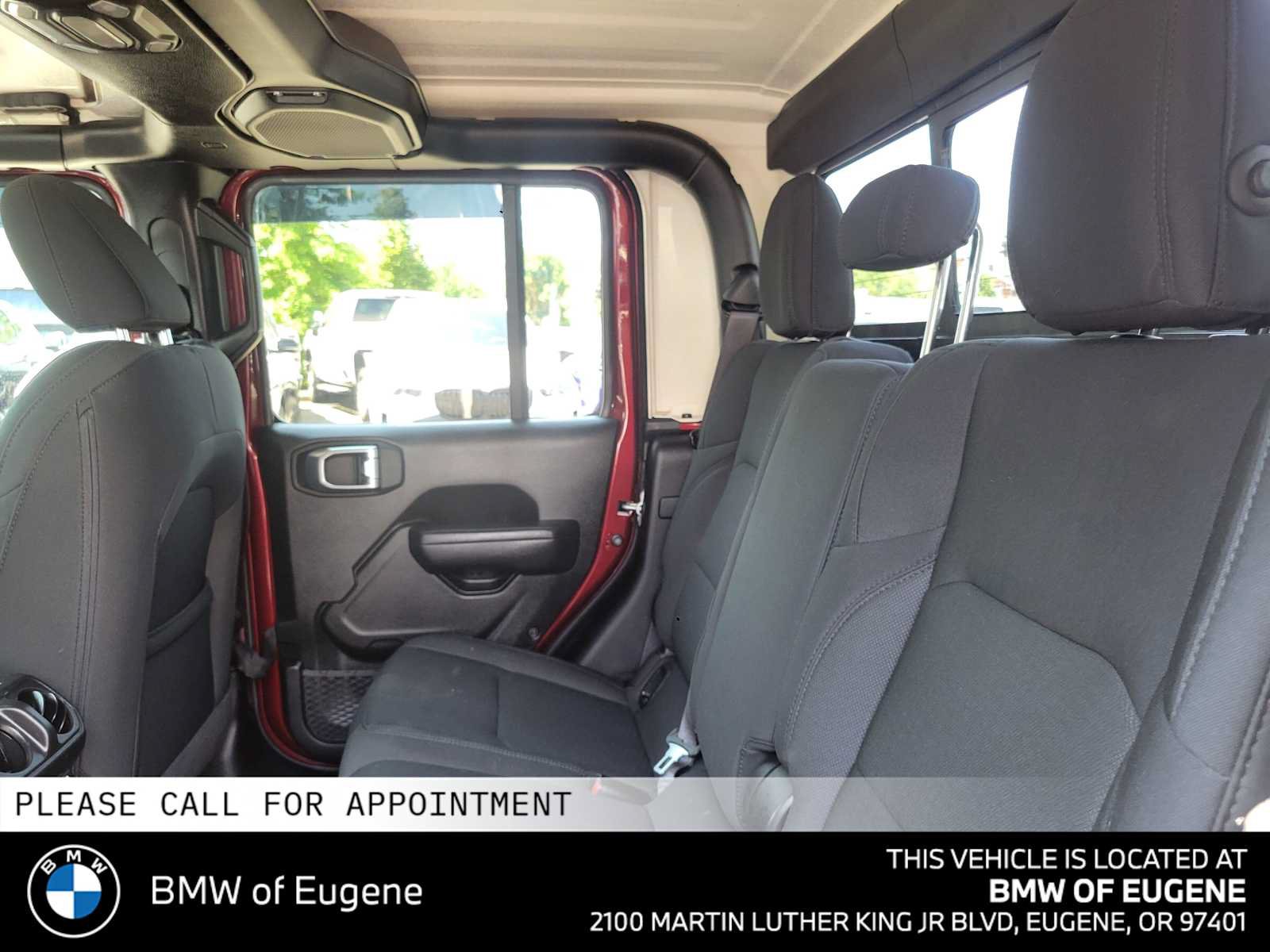 Used 2022 Jeep Gladiator Sport AWD/4WD image 19
