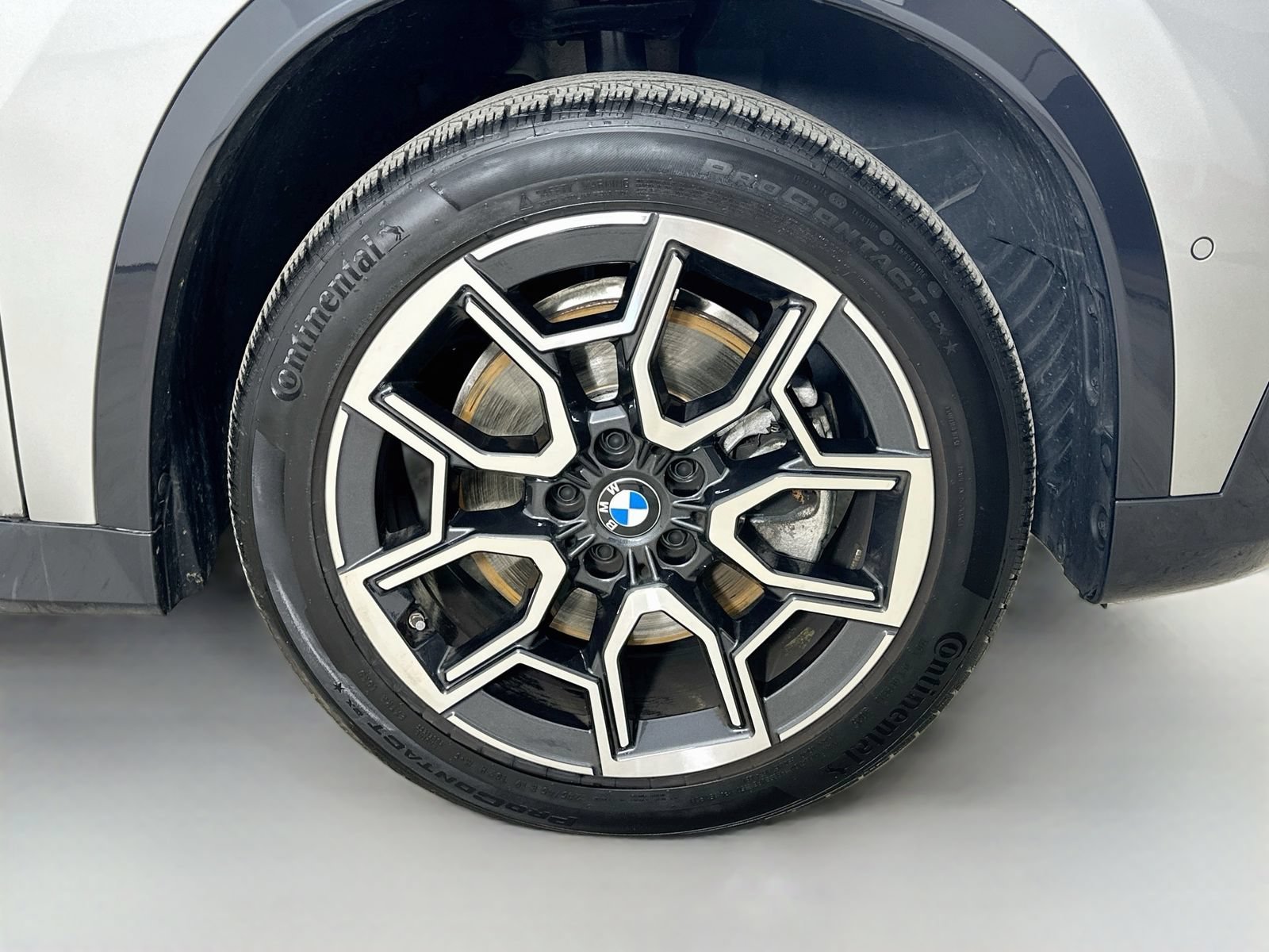 Used 2026 BMW X1 xDrive28i w/ Convenience Package AWD/4WD image 10