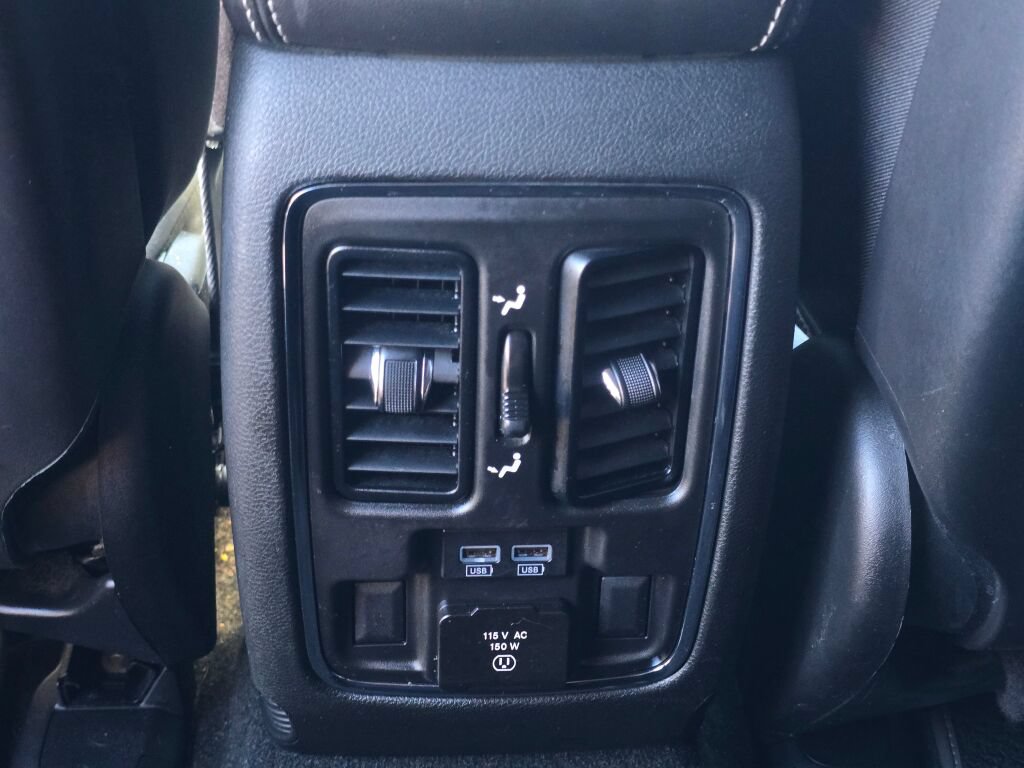 Used 2021 Jeep Grand Cherokee Limited w/ Quick Order Package 28K 80th AWD/4WD image 18