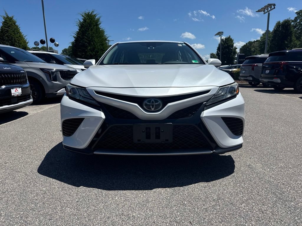 Used 2019 Toyota Camry XSE FWD image 6