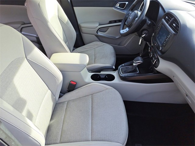 Used 2020 Kia Soul S image 23