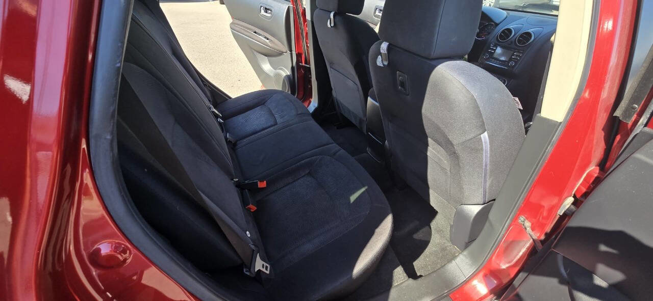 Used 2014 Nissan Rogue S w/ Convenience Package image 24