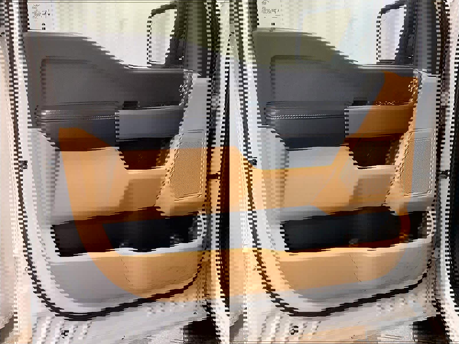 Used 2023 Ford F150 XLT image 9