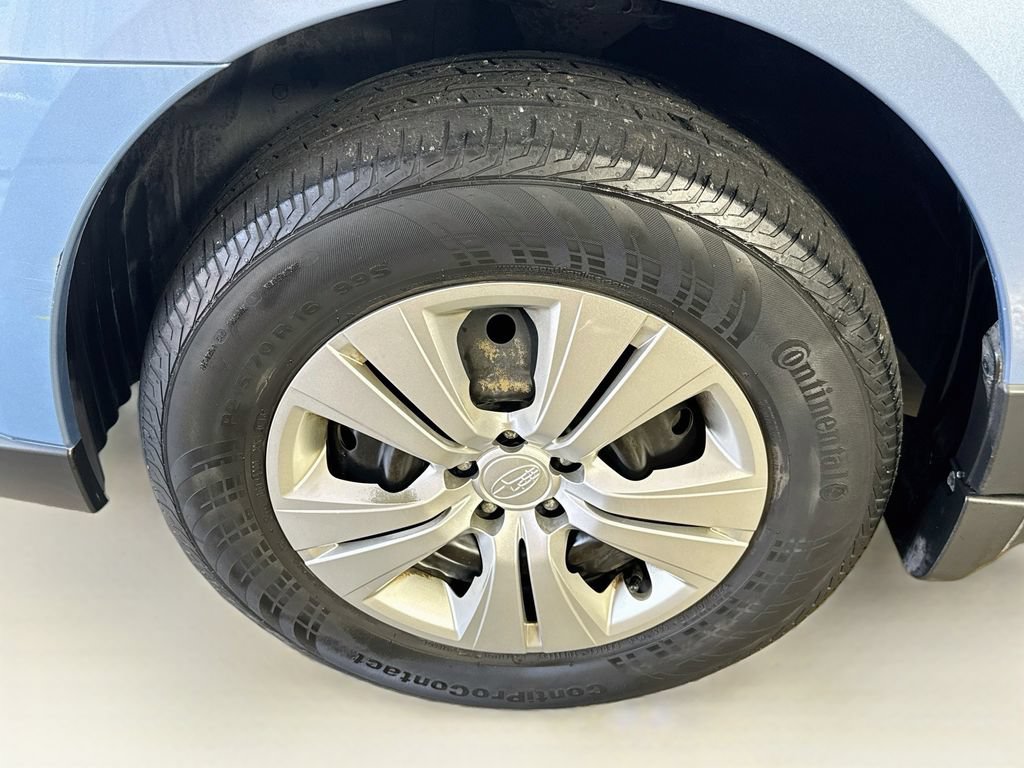 Used 2011 Subaru Outback 2.5i AWD/4WD image 36