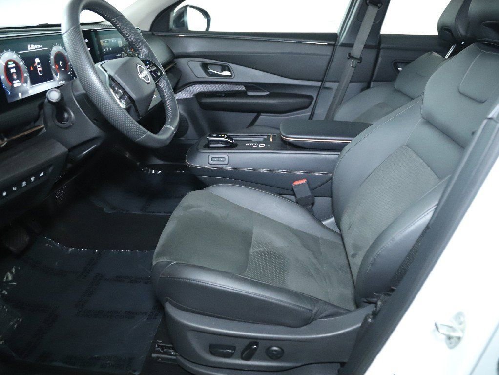 Certified 2024 Nissan Ariya EVOLVE+ e-4ORCE image 21