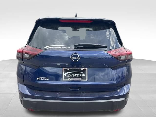 New 2026 Nissan Rogue SV image 8