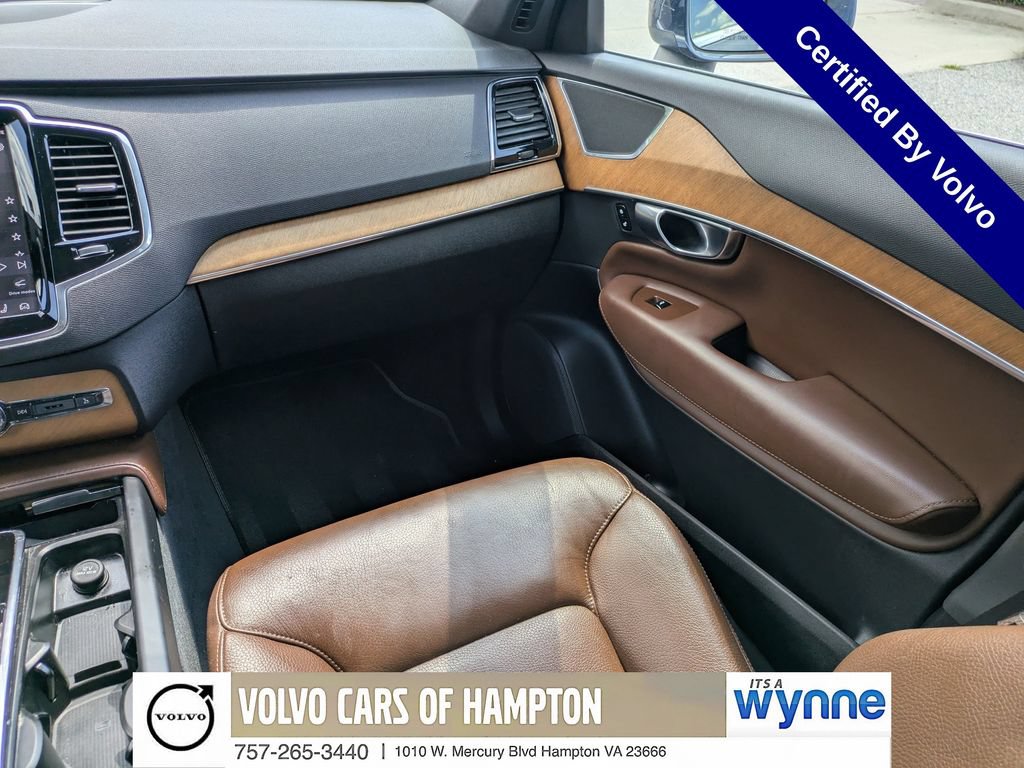 Used 2023 Volvo XC90 B5 Plus w/ Protection Package Premier AWD/4WD image 16