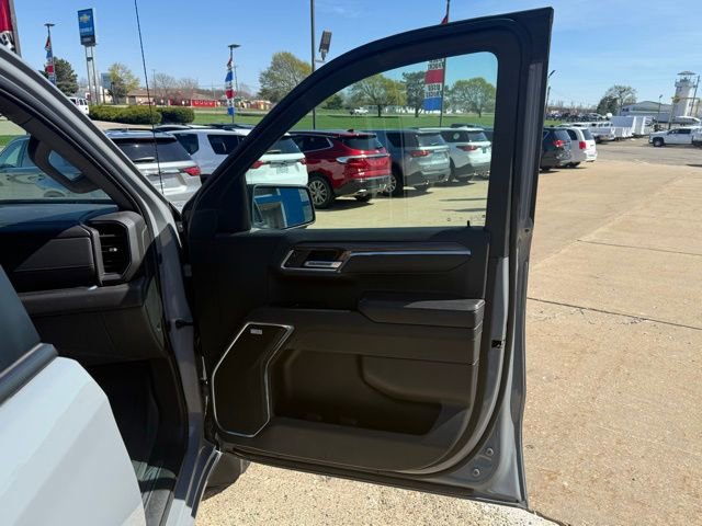 Certified 2024 Chevrolet Silverado 1500 RST w/ Convenience Package II AWD/4WD image 16