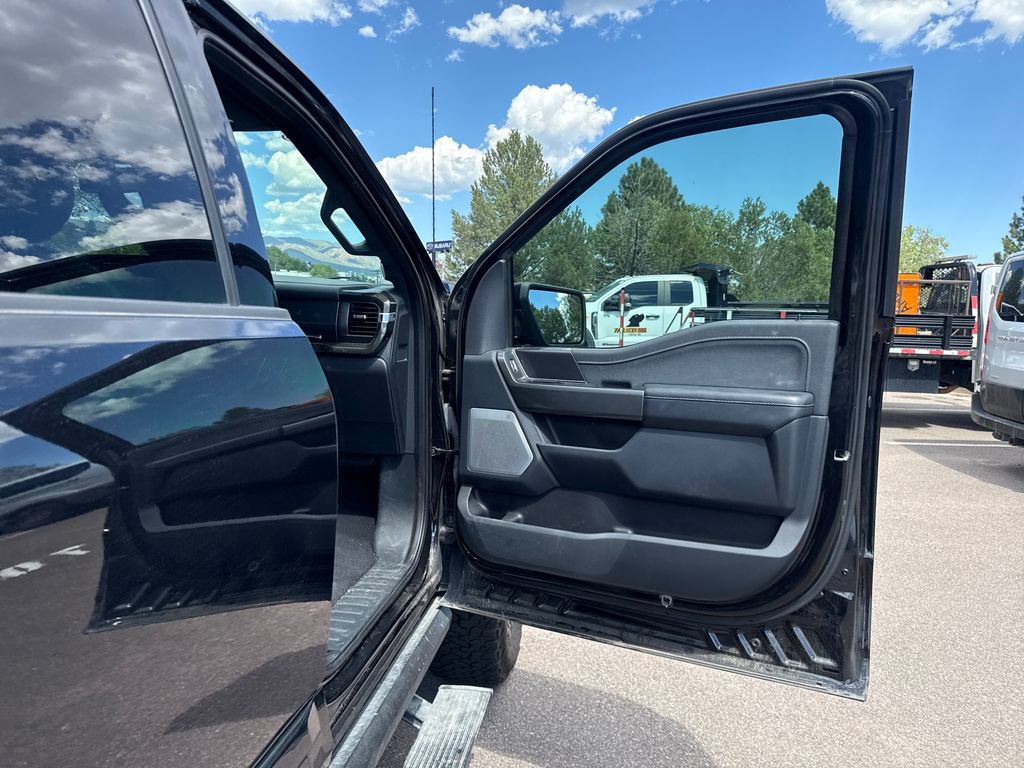 Used 2023 Ford F150 Lariat w/ Equipment Group 502A High AWD/4WD image 28