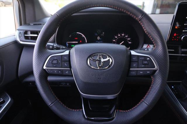Certified 2023 Toyota Sienna XSE AWD/4WD image 13