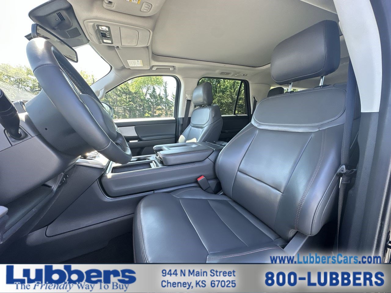 Used 2025 Ford Expedition Max Active AWD/4WD image 11