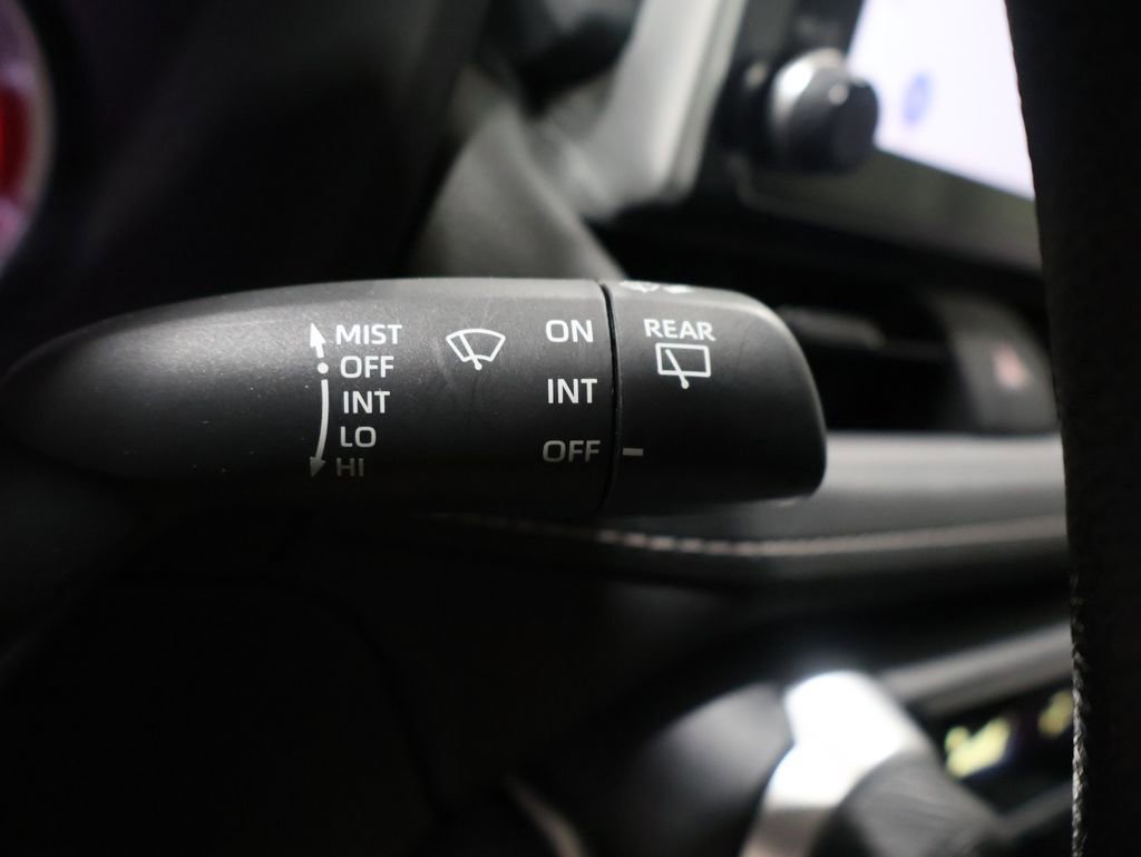 Used 2024 Toyota RAV4 LE image 38