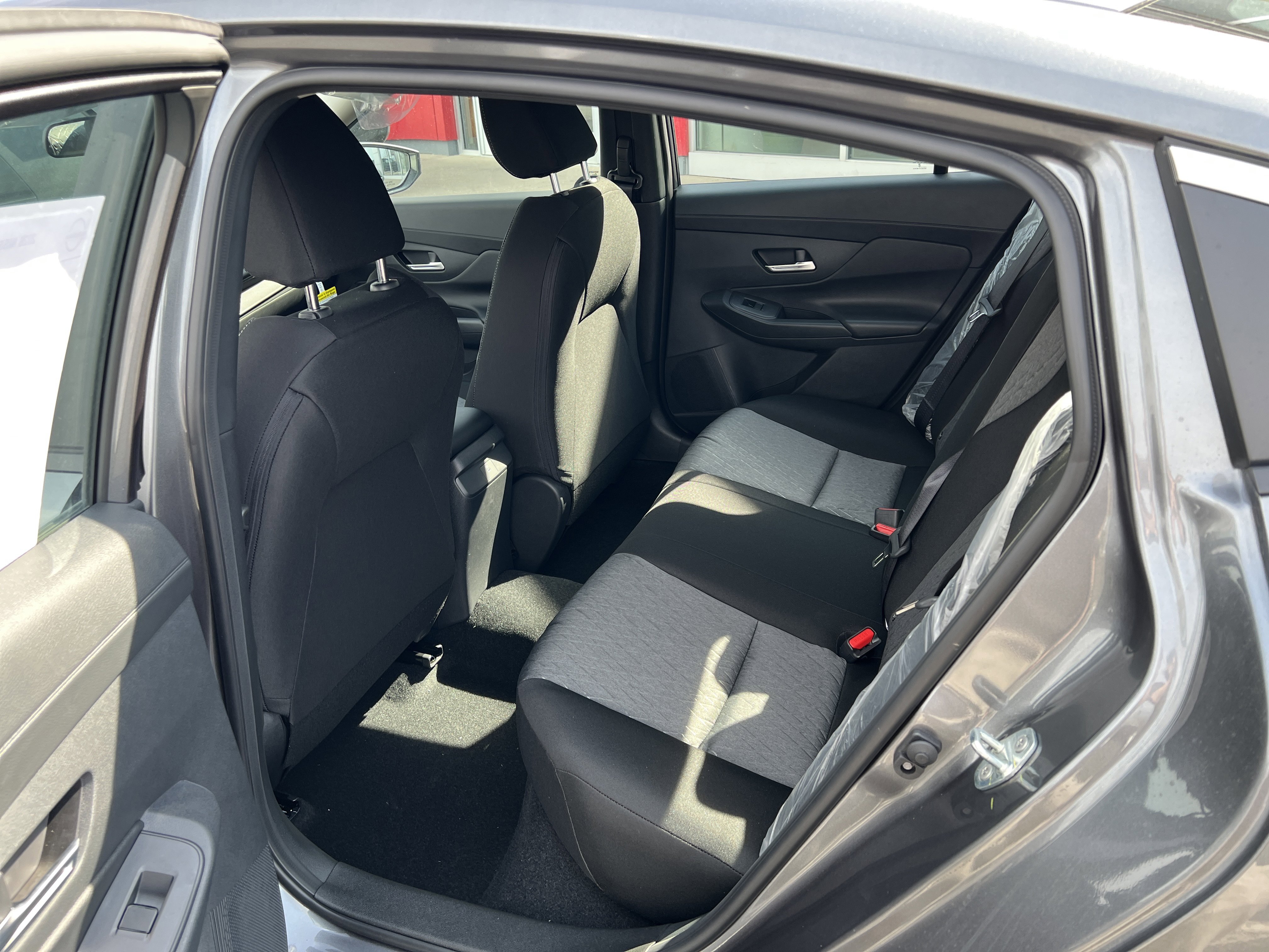New 2026 Nissan Sentra SV w/ Floor Mat Package FWD image 4