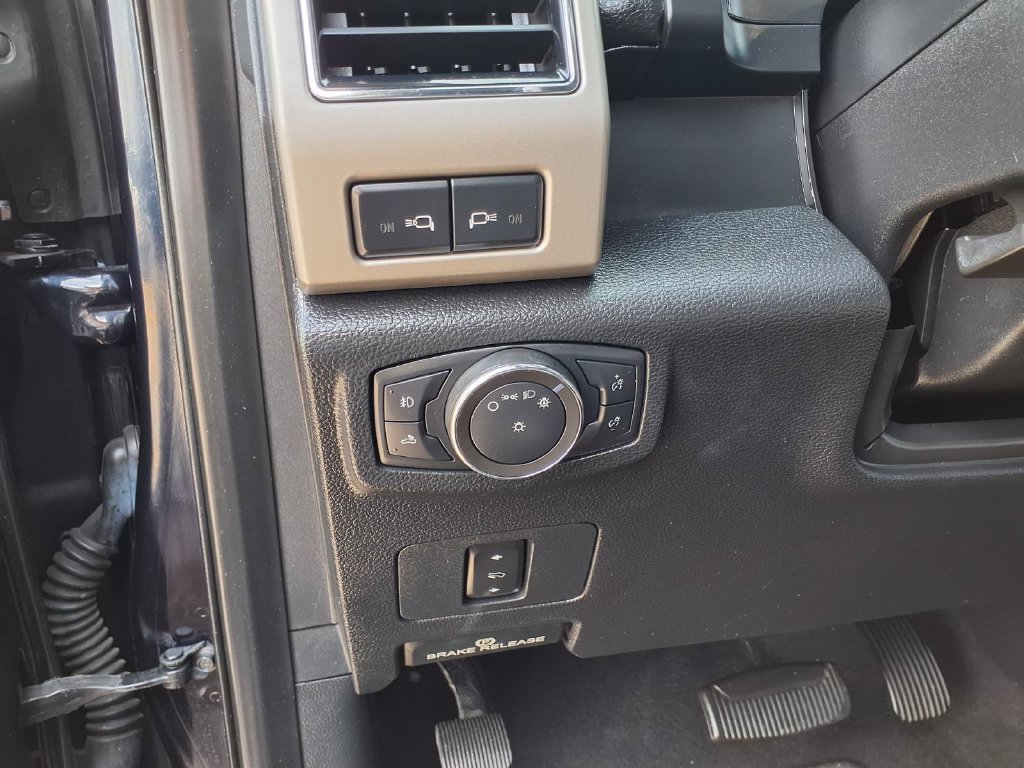 Used 2021 Ford F250 Lariat AWD/4WD image 23