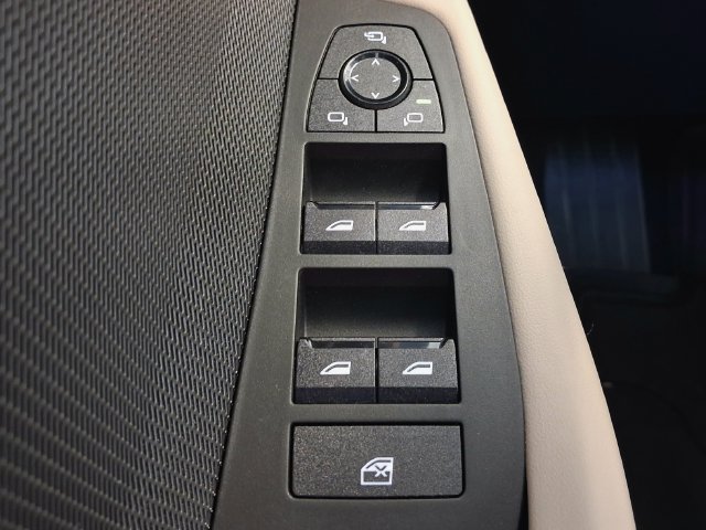 New 2026 BMW 228i w/ Technology Package FWD image 9
