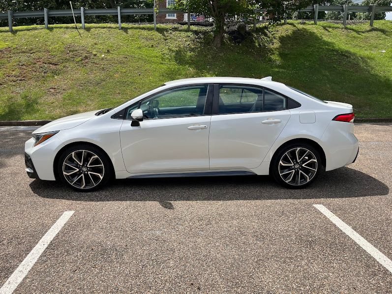 Used 2020 Toyota Corolla SE FWD image 24