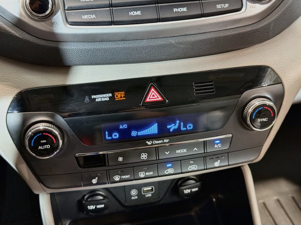 Used 2018 Hyundai Tucson Value AWD/4WD image 17
