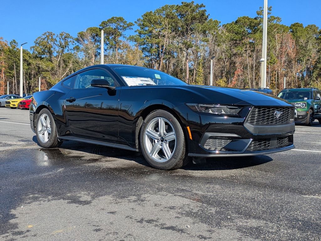 New 2026 Ford Mustang Coupe video 2