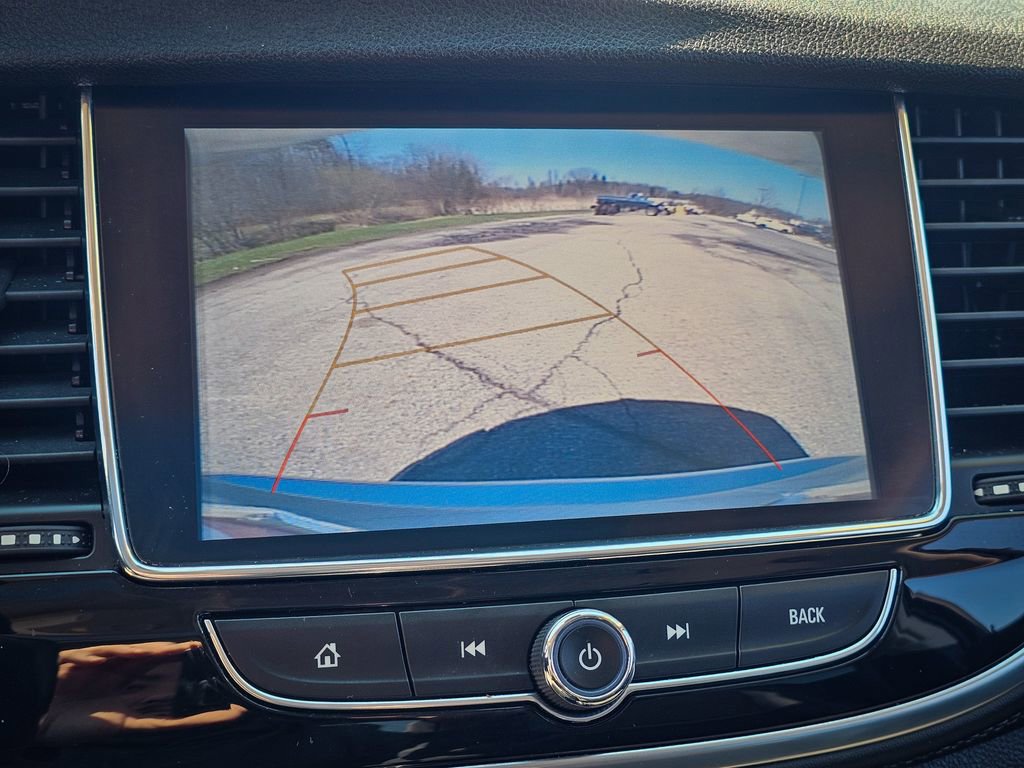 Used 2018 Buick Encore Preferred w/ Experience Buick Package image 24