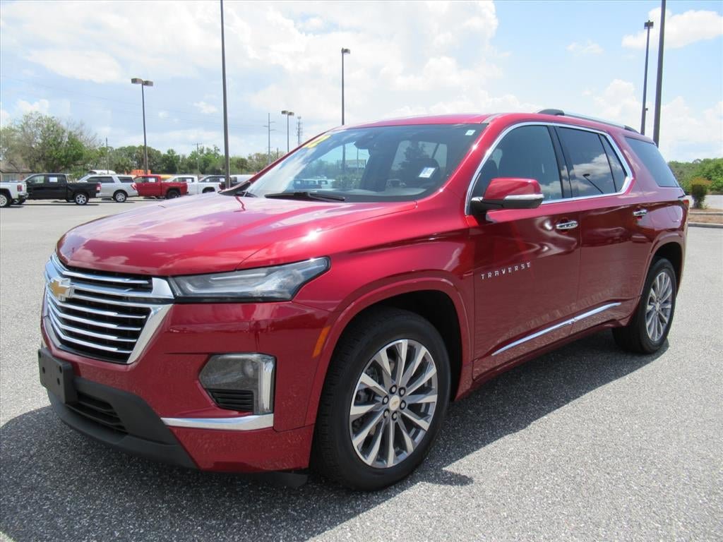 Used 2022 Chevrolet Traverse Premier AWD/4WD image 3