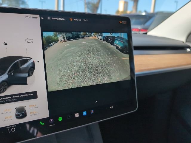 Used 2025 Tesla Model Y Long Range image 14