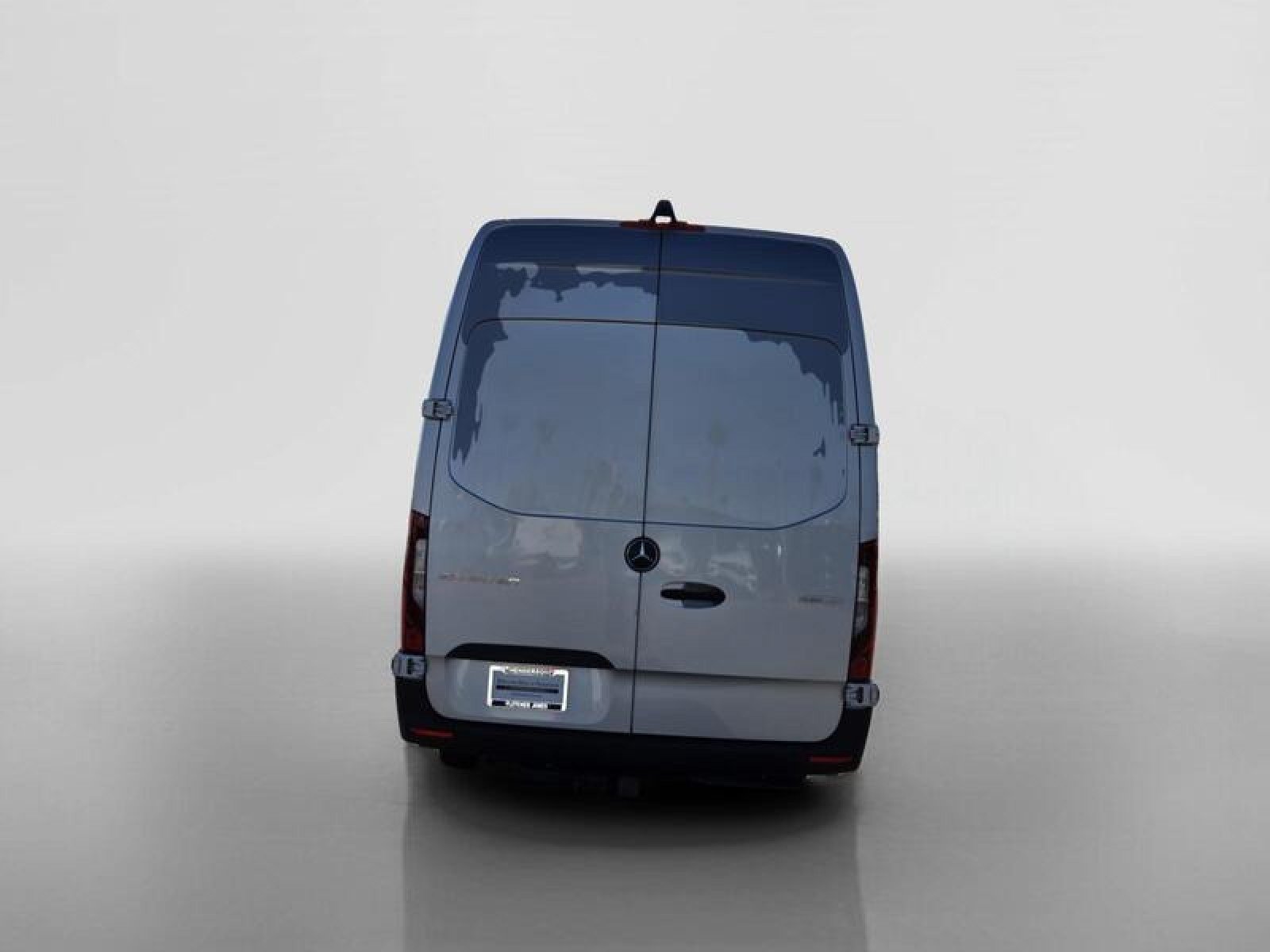 Used 2024 Mercedes-Benz Sprinter 4500 w/ Parking Package image 4