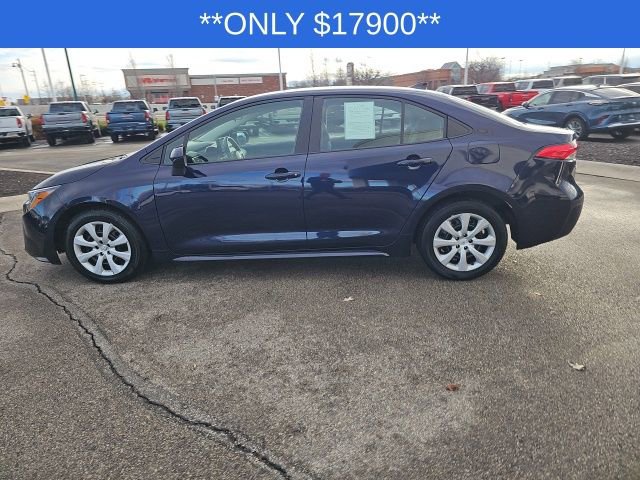 Used 2024 Toyota Corolla LE image 11