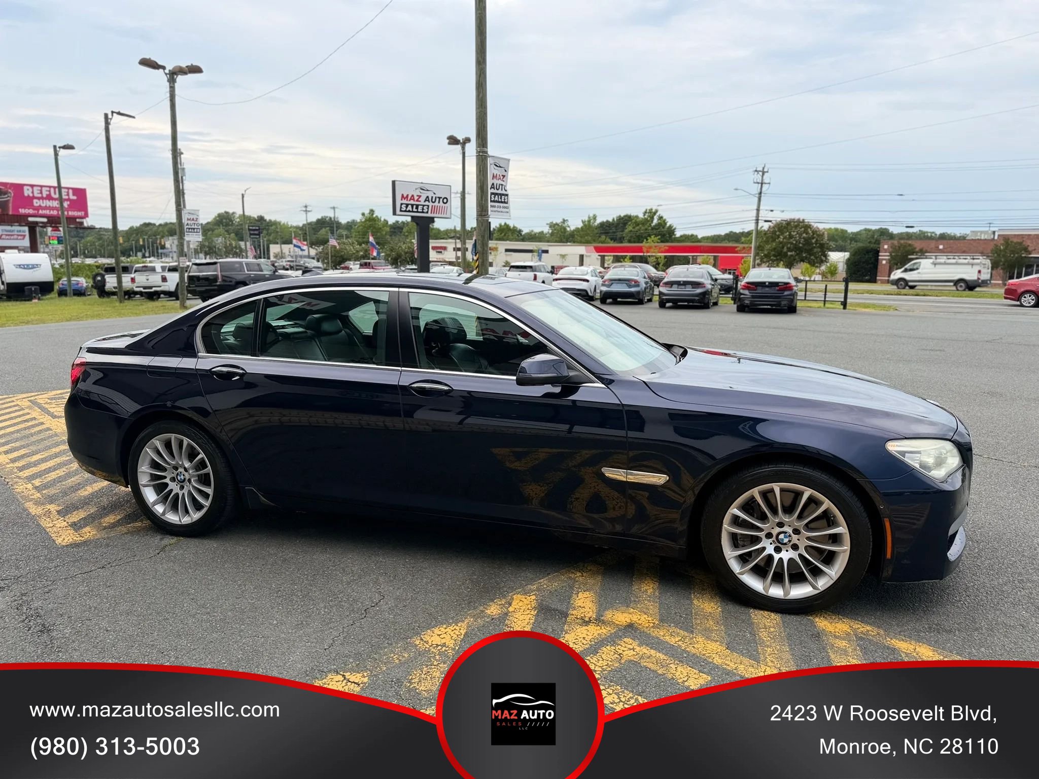 Used 2015 BMW 750Li xDrive AWD/4WD image 3