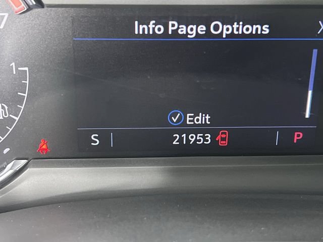 Certified 2022 Cadillac XT6 Luxury FWD image 12
