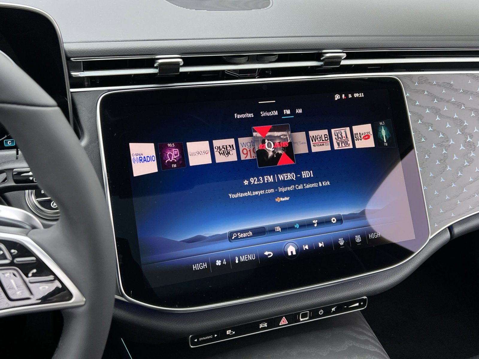 New 2026 Mercedes-Benz E 350 4MATIC Sedan image 16