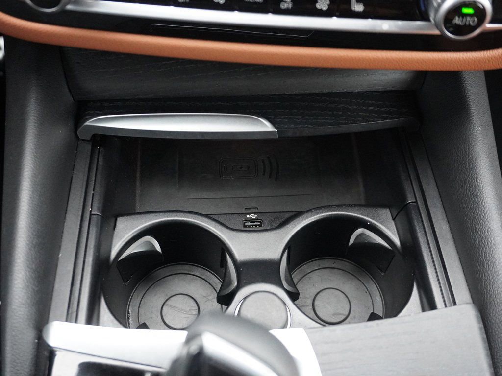 Used 2023 BMW 540i xDrive w/ Premium Package image 66